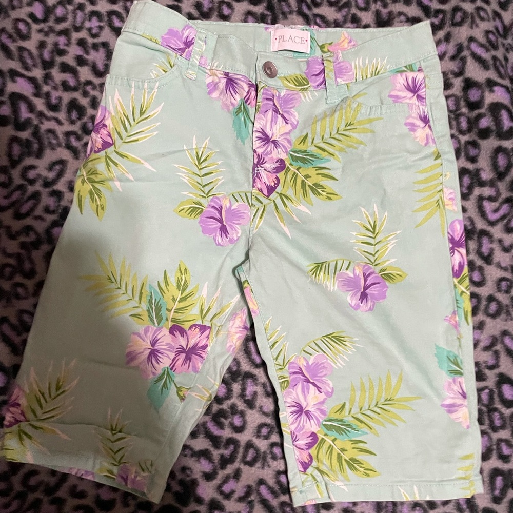 Teal Bermuda shorts